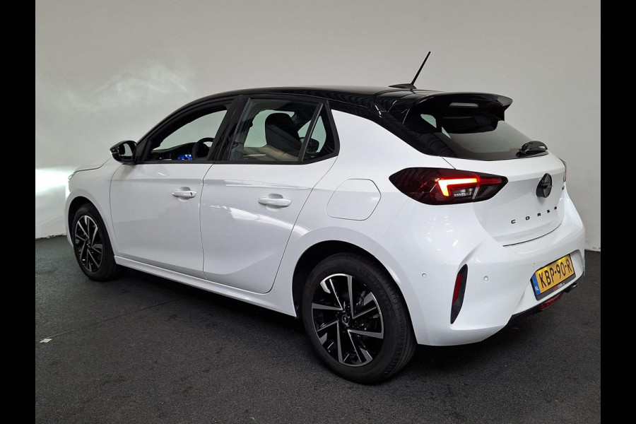 Opel Corsa 1.2 Turbo 110pk Hybrid Automaat GS Navigatie Airco Cruise control Parkeersensoren Apple Carplay/ Android Auto Camera Lichtmetalen velgen LED