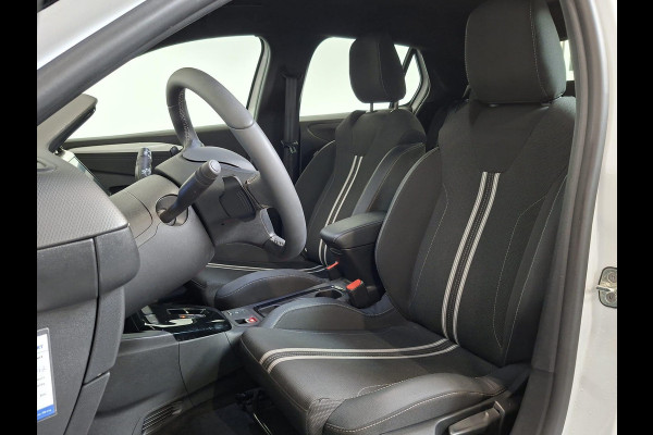 Opel Corsa 1.2 Turbo 110pk Hybrid Automaat GS Navigatie Airco Cruise control Parkeersensoren Apple Carplay/ Android Auto Camera Lichtmetalen velgen LED