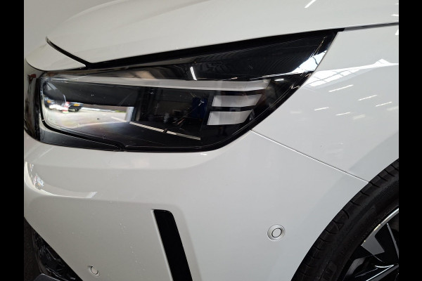 Opel Corsa 1.2 Turbo 110pk Hybrid Automaat GS Navigatie Airco Cruise control Parkeersensoren Apple Carplay/ Android Auto Camera Lichtmetalen velgen LED