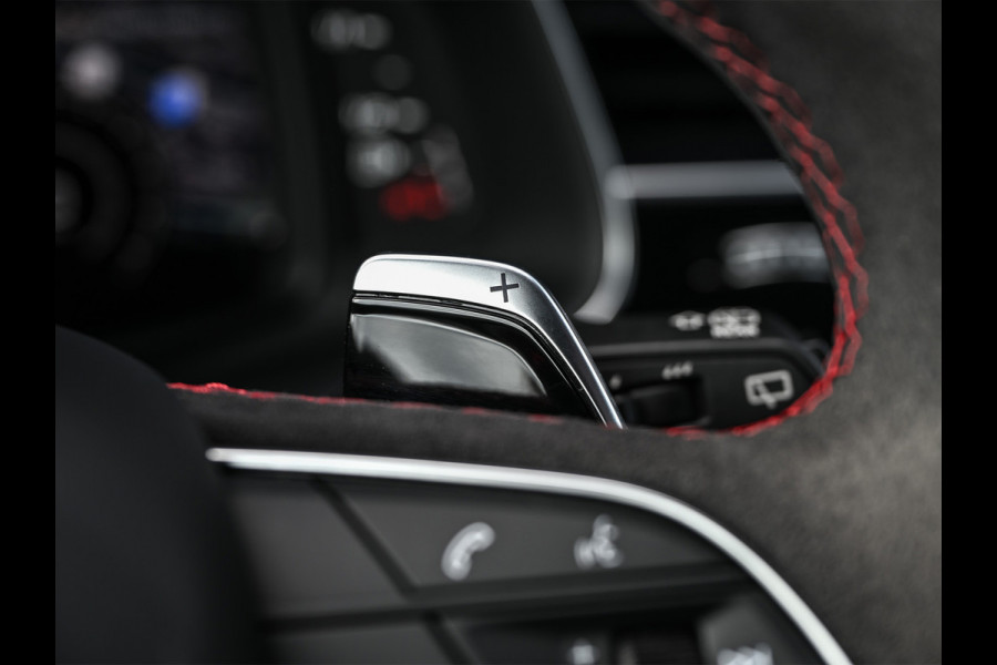 Audi RSQ8 4.0 TFSI RS Q8 Urban Quattro | Ceramic | B&O Advanced | Head-up | 360 Camera | Carbon pack | Adaptive cruise | Ambiance interieur | 4 zone climate |