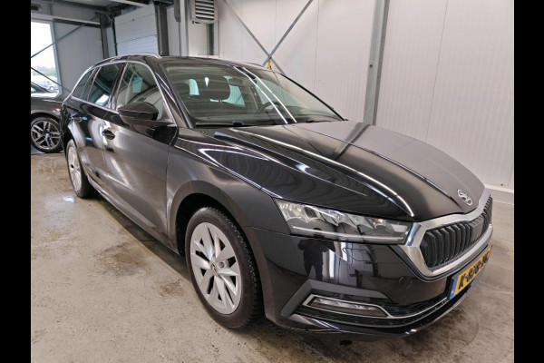 Škoda Octavia Combi 1.0 TSI Business Edition Plus NL-AUTO | PANODAK | TREKHAAK