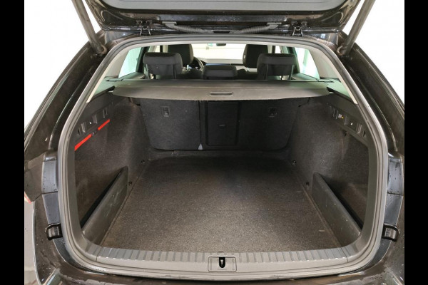 Škoda Octavia Combi 1.0 TSI Business Edition Plus NL-AUTO | PANODAK | TREKHAAK