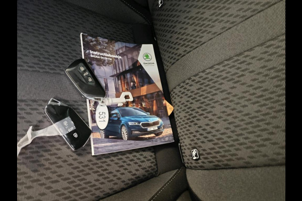 Škoda Octavia Combi 1.0 TSI Business Edition Plus NL-AUTO | PANODAK | TREKHAAK