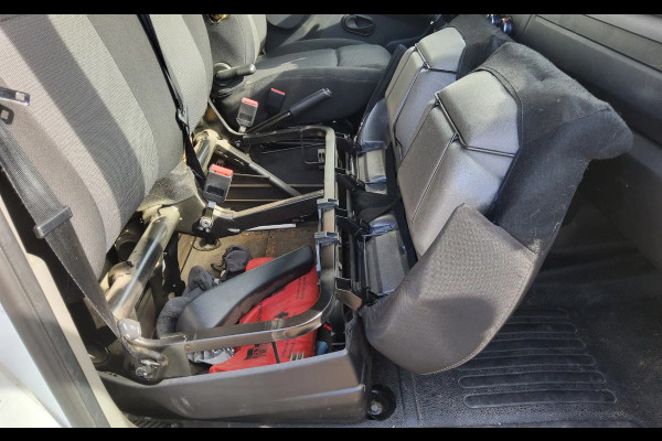 Renault Master 165.35 - V-28-PHD - OPBOUW + LAADKLEP 750 KG. - EURO 6