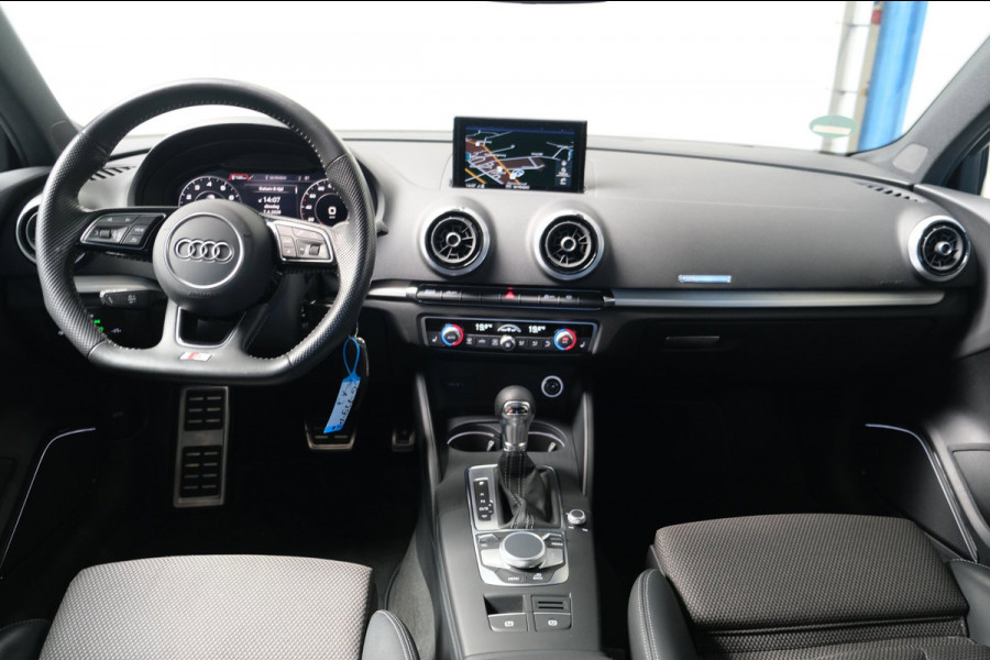 Audi A3 Limousine 35 TFSI CoD Advance Sport 2x S-Line Automaat - N.A.P. Airco, Cruise, PDC.