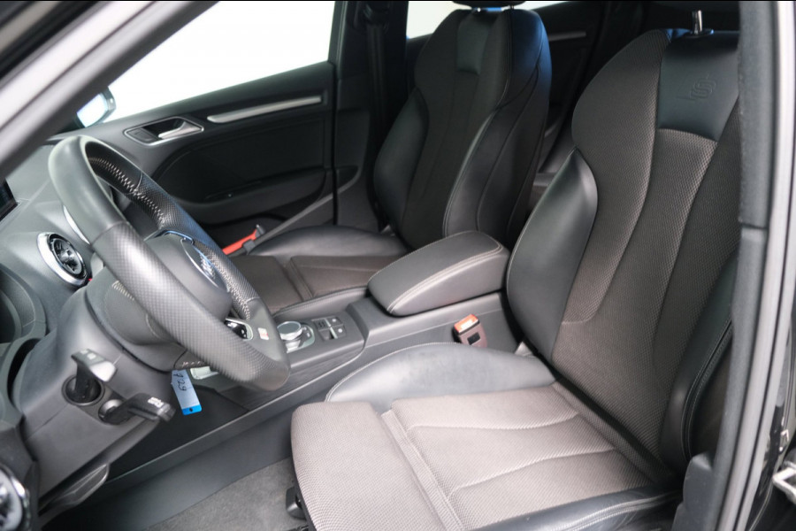 Audi A3 Limousine 35 TFSI CoD Advance Sport 2x S-Line Automaat - N.A.P. Airco, Cruise, PDC.