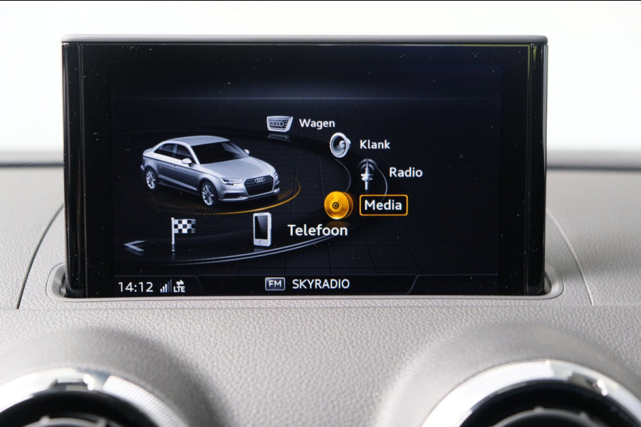 Audi A3 Limousine 35 TFSI CoD Advance Sport 2x S-Line Automaat - N.A.P. Airco, Cruise, PDC.