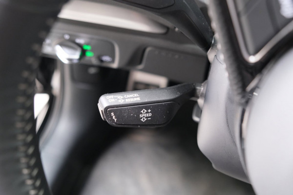 Audi A3 Limousine 35 TFSI CoD Advance Sport 2x S-Line Automaat - N.A.P. Airco, Cruise, PDC.