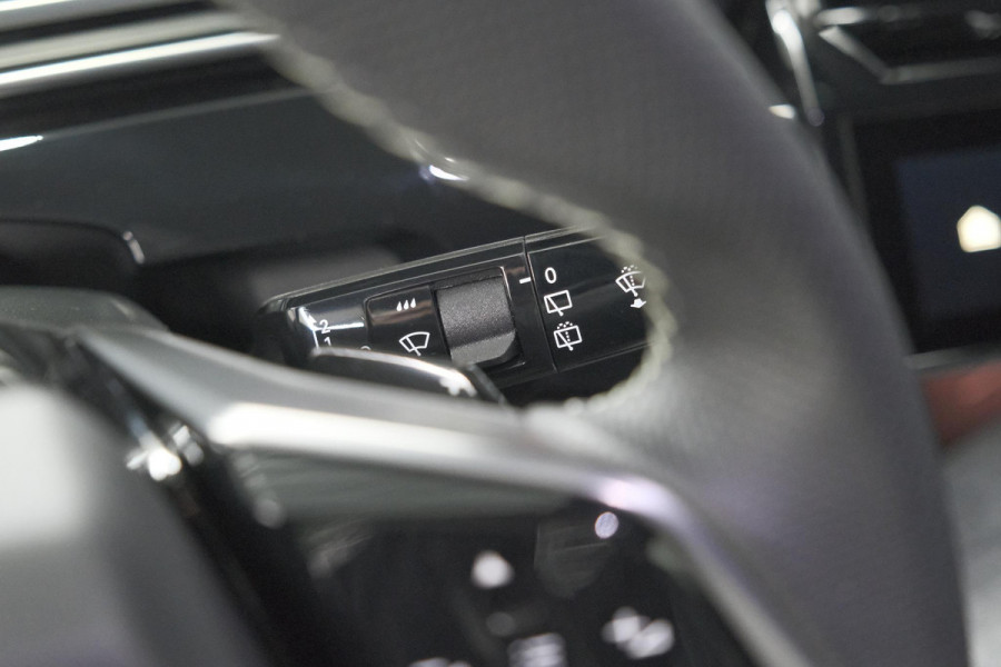 Peugeot 5008 1.2 Hybrid 136 GT | Allseason Banden | Adaptieve Cruise Control | 360 Camera | Apple Carplay