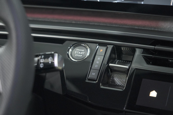 Peugeot 5008 1.2 Hybrid 136 GT | Allseason Banden | Adaptieve Cruise Control | 360 Camera | Apple Carplay