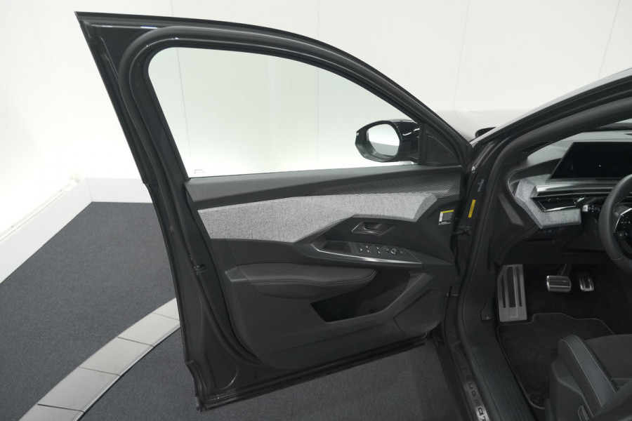 Peugeot 5008 1.2 Hybrid 136 GT | Allseason Banden | Adaptieve Cruise Control | 360 Camera | Apple Carplay