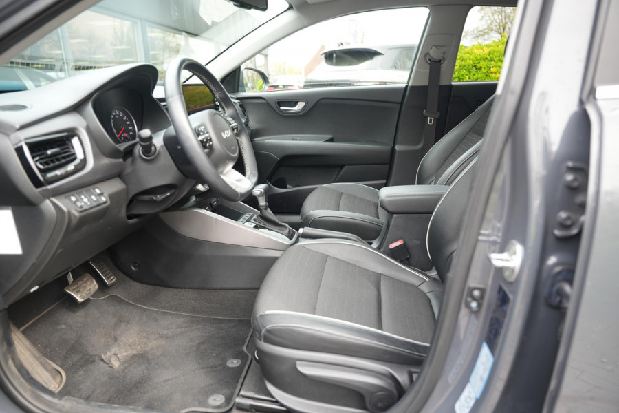 Kia Rio 1.0 T-GDi MHEV DynamicLine Schuifdak GT Line Airco Clima Cruise Leer/Stof