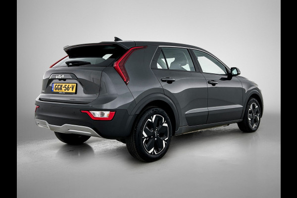 Kia Niro EV 64.8 KWh / Nieuw model / SOH 100% Light Edition / Cruise-Adaptief / Navi Full Map / Apple Carplay / Airconditioning Fabrieksgarantie