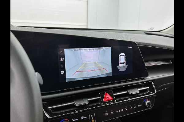 Kia Niro EV 64.8 KWh / Nieuw model / SOH 100% Light Edition / Cruise-Adaptief / Navi Full Map / Apple Carplay / Airconditioning Fabrieksgarantie