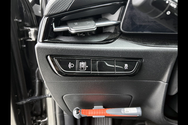 Kia Niro EV 64.8 KWh / Nieuw model / SOH 100% Light Edition / Cruise-Adaptief / Navi Full Map / Apple Carplay / Airconditioning Fabrieksgarantie