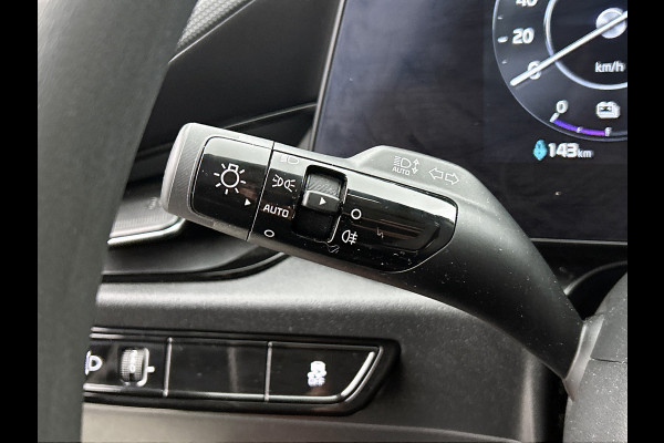 Kia Niro EV 64.8 KWh / Nieuw model / SOH 100% Light Edition / Cruise-Adaptief / Navi Full Map / Apple Carplay / Airconditioning Fabrieksgarantie