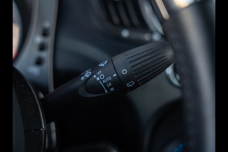 Abarth 595 1.4 T-Jet F595 165PK / Monza / PDC / Carplay