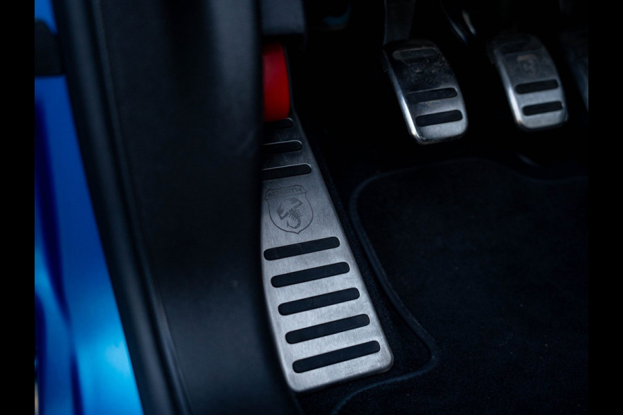 Abarth 595 1.4 T-Jet F595 165PK / Monza / PDC / Carplay