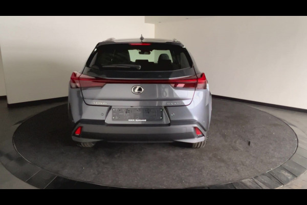 Lexus UX 300e Luxury Line 73 kWh | 45% korting | Winter-pakket | Tech Pack  | Navigatie | Nieuwprijs € 61.095,00 |
