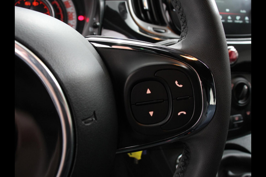 Fiat 500C 1.0 Hybrid Club Cabrio Airco LED Parkeersensoren achter Cruise control Radio Apple Carplay/ Android Auto