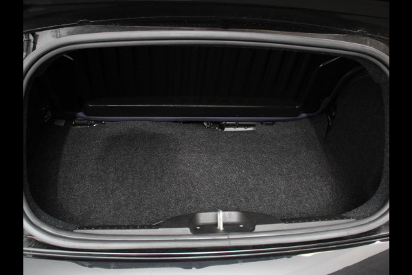 Fiat 500C 1.0 Hybrid Club Cabrio Airco LED Parkeersensoren achter Cruise control Radio Apple Carplay/ Android Auto