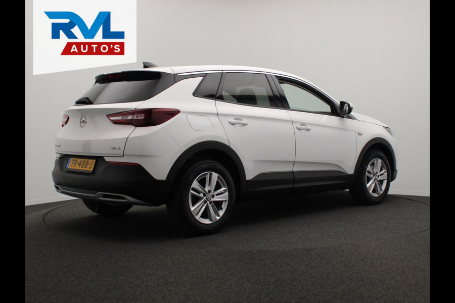 Opel Grandland X 1.2 Turbo Business Executive | Origineel NL | Trekhaak | Navigatie |