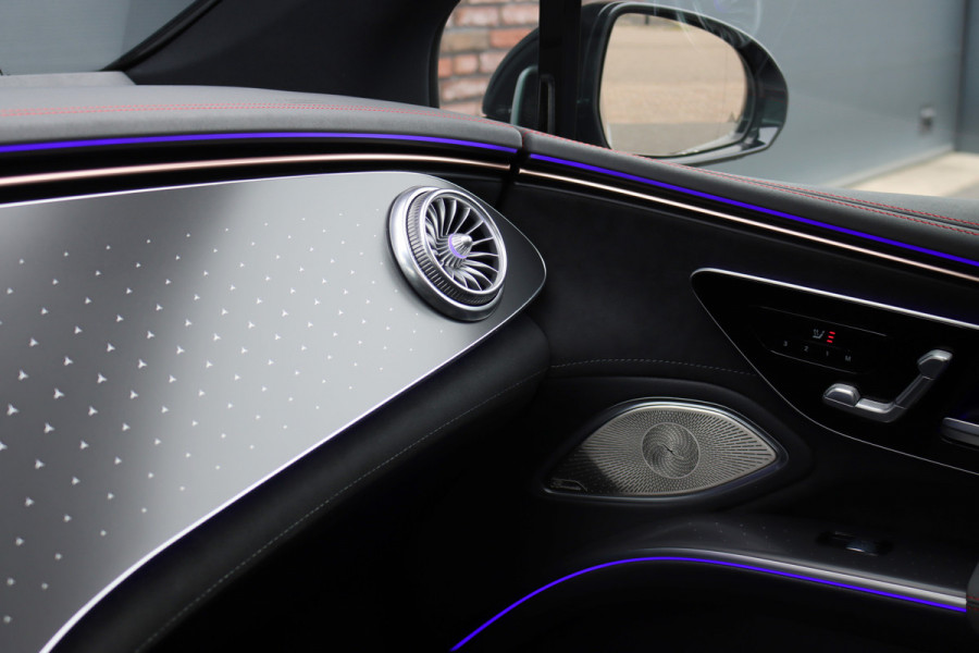 Mercedes-Benz EQS 450+ AMG Line Premium 108 kWh | Luchtvering | Achterasbesturing | Distronic+ | Trekhaak | HUD | Verwarmd Stuurwiel | Memory | Digital Light | Burmester | Stoelverwarming |