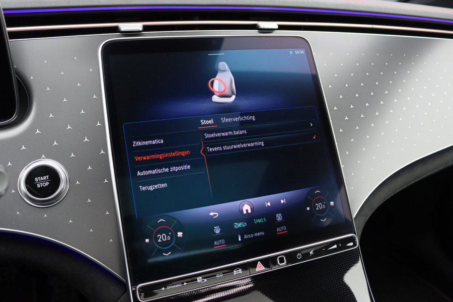 Mercedes-Benz EQS 450+ AMG Line Premium 108 kWh | Luchtvering | Achterasbesturing | Distronic+ | Trekhaak | HUD | Verwarmd Stuurwiel | Memory | Digital Light | Burmester | Stoelverwarming |