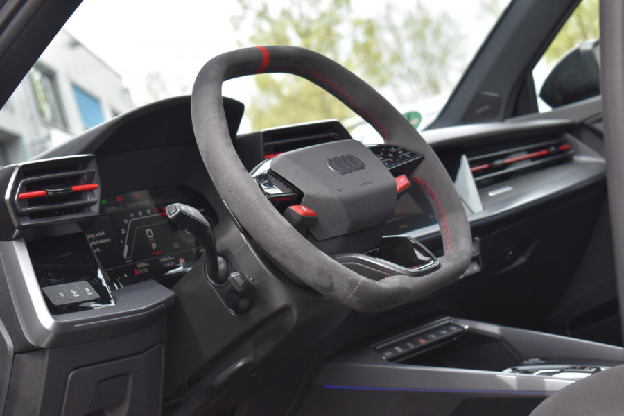 Audi RS3 Sportback 2.5 TFSI quattro Pano Kuip Lane Keyless Sonos Camera