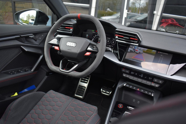 Audi RS3 Sportback 2.5 TFSI quattro Pano Kuip Lane Keyless Sonos Camera