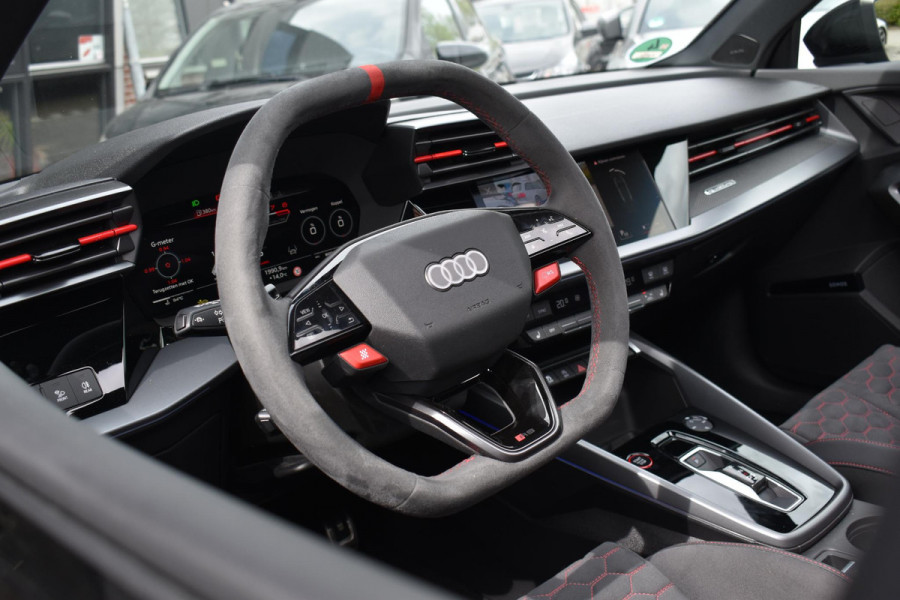 Audi RS3 Sportback 2.5 TFSI quattro Pano Kuip Lane Keyless Sonos Camera