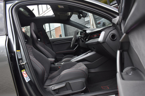 Audi RS3 Sportback 2.5 TFSI quattro Pano Kuip Lane Keyless Sonos Camera