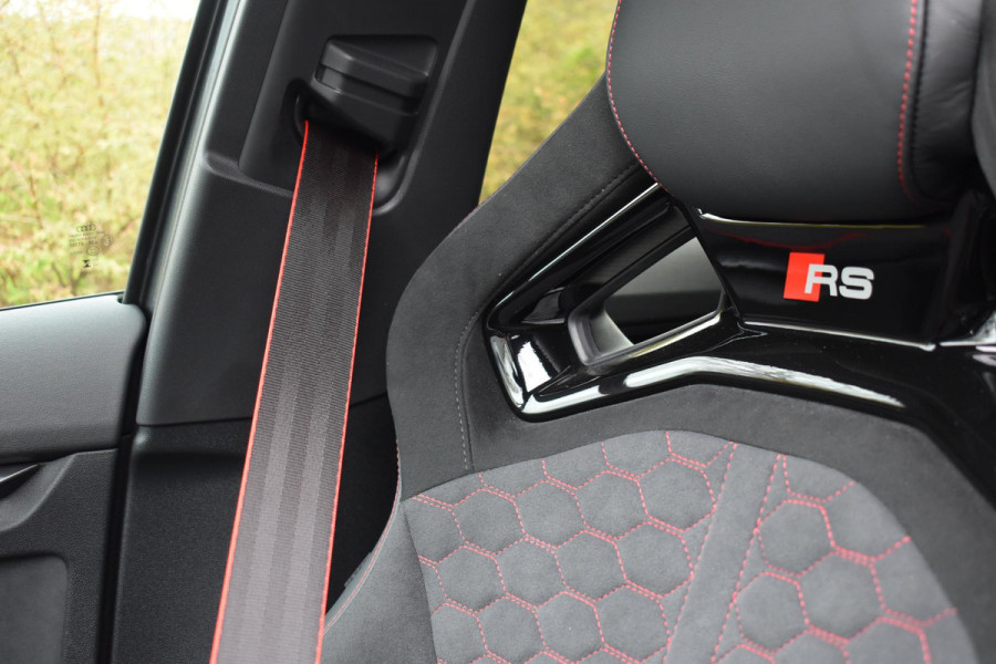 Audi RS3 Sportback 2.5 TFSI quattro Pano Kuip Lane Keyless Sonos Camera