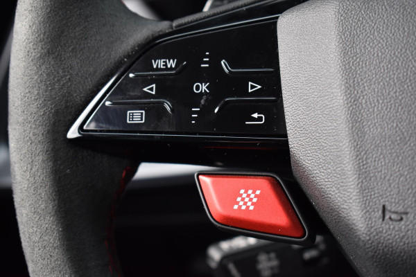 Audi RS3 Sportback 2.5 TFSI quattro Pano Kuip Lane Keyless Sonos Camera