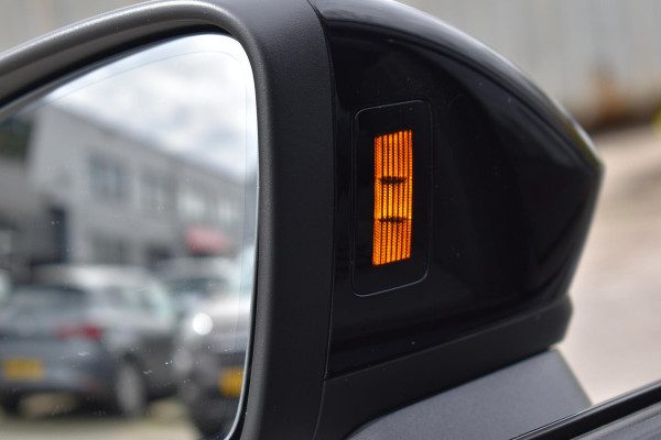Audi RS3 Sportback 2.5 TFSI quattro Pano Kuip Lane Keyless Sonos Camera