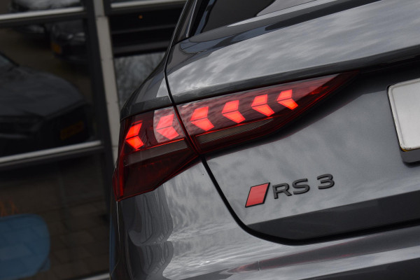 Audi RS3 Sportback 2.5 TFSI quattro Pano Kuip Lane Keyless Sonos Camera