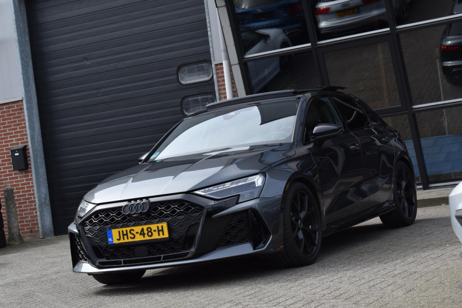 Audi RS3 Sportback 2.5 TFSI quattro Pano Kuip Lane Keyless Sonos Camera