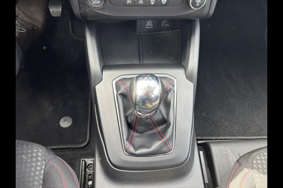 Ford FOCUS Wagon 1.0 EcoBoost Hybrid ST Line | 125pk | Winter Pack | Adaptieve Cruise Control | BLIS | 17 Inch Velgen | SYNC 4