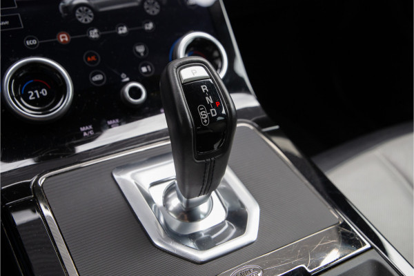 Land Rover Range Rover Evoque 1.5 P300e AWD R-Dynamic SE, Meridian, Trekhaak, Leder, 2020