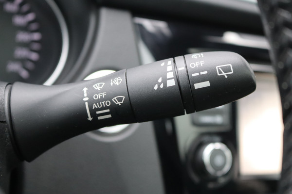 Nissan QASHQAI 1.2DIG-T 116PK Automaat Tekna+ Navigatie/Camera/Panoramadak/Trekhaak/Memory-stoel