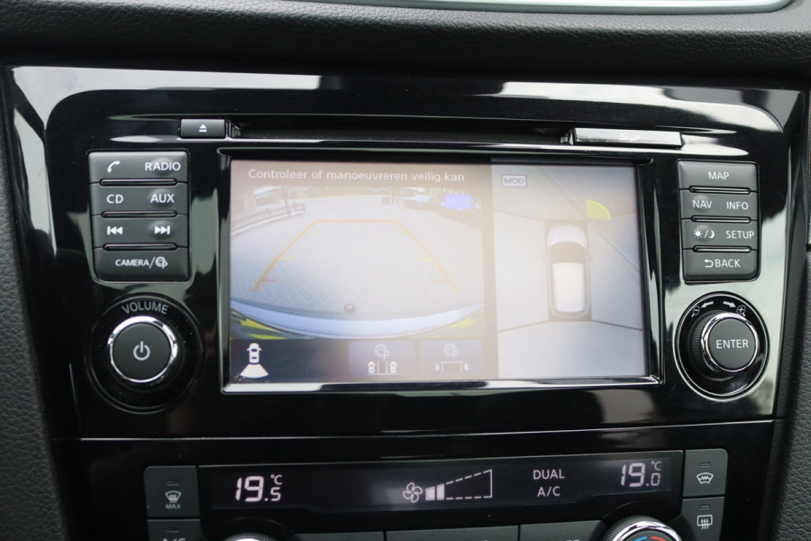 Nissan QASHQAI 1.2DIG-T 116PK Automaat Tekna+ Navigatie/Camera/Panoramadak/Trekhaak/Memory-stoel
