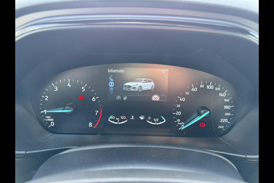 Ford FOCUS Wagon 1.0 EcoBoost Hybrid ST Line 125pk | Winter Pack | BLIS | Adaptieve Cruise Control | Achteruitrijcamera | 17 Inch Velgen | Sync 4