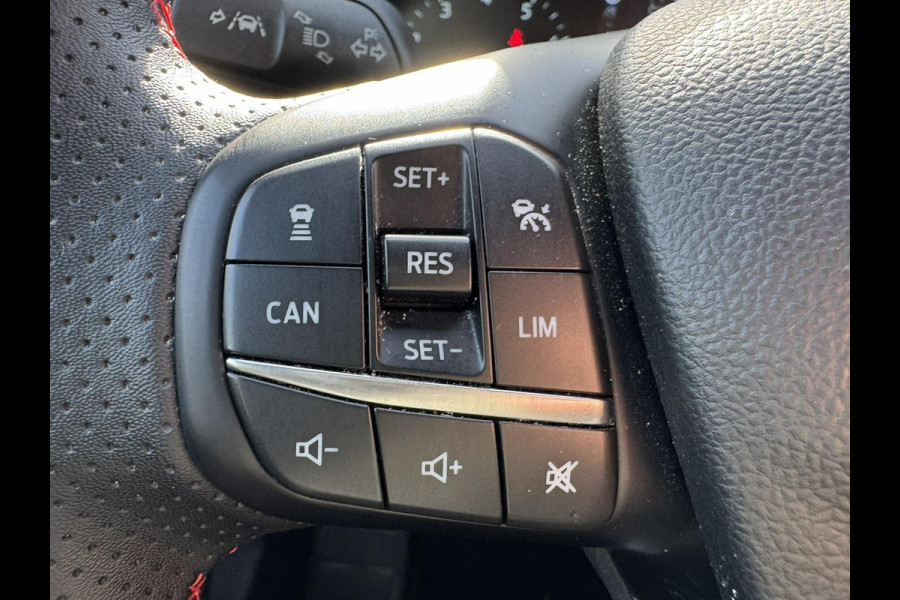 Ford FOCUS Wagon 1.0 EcoBoost Hybrid ST Line 125pk | Winter Pack | BLIS | Adaptieve Cruise Control | Achteruitrijcamera | 17 Inch Velgen | Sync 4