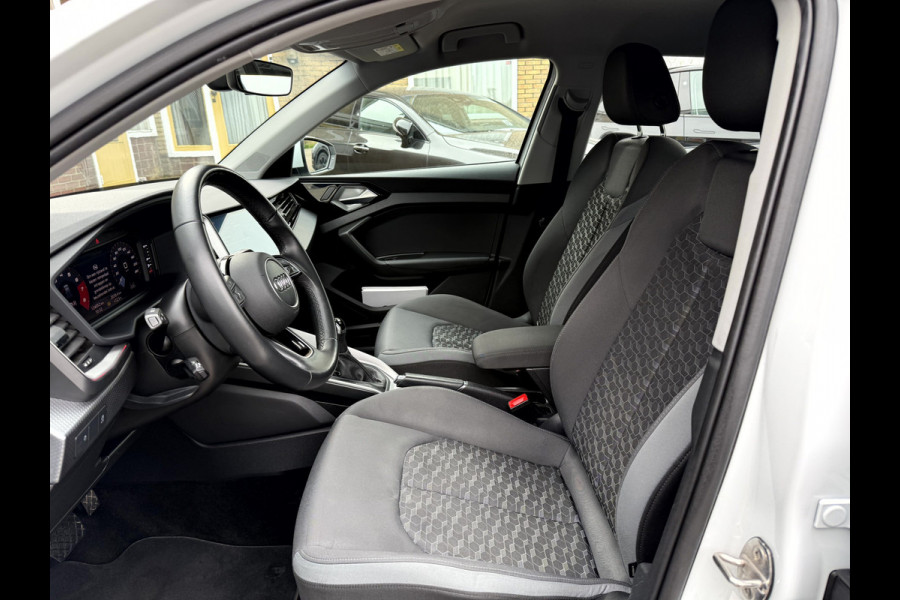 Audi A1 Sportback 25 TFSI Advanced edition SOH 90.5%, 17''Lmv, Stoelverwarming, App Connect