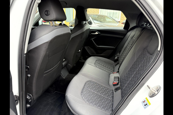Audi A1 Sportback 25 TFSI Advanced edition SOH 90.5%, 17''Lmv, Stoelverwarming, App Connect