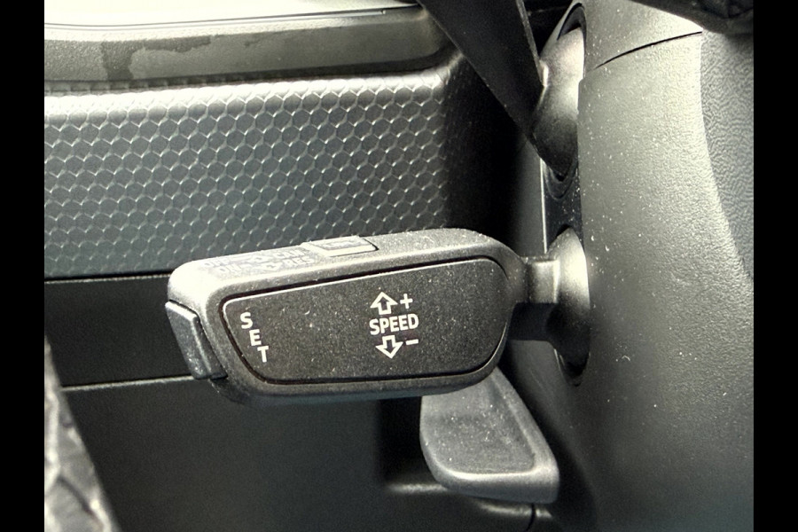 Audi A1 Sportback 25 TFSI Advanced edition SOH 90.5%, 17''Lmv, Stoelverwarming, App Connect