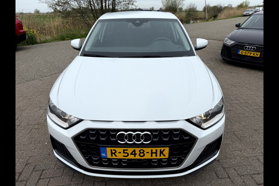 Audi A1 Sportback 25 TFSI Advanced edition SOH 90.5%, 17''Lmv, Stoelverwarming, App Connect