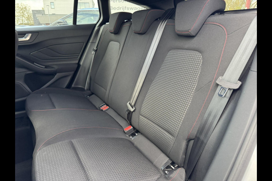 Ford FOCUS Wagon 1.0 EcoBoost Hybrid ST Line 125pk | Winter Pack | BLISS | Adaptieve Cruise Control | Achteruitrijcamera | 17 Inch Velgen | SYNC 4
