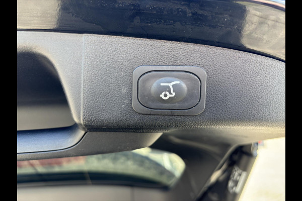 Ford FOCUS Wagon 1.0 EcoBoost Hybrid ST Line X | 155pk | Automaat | Afneembare Trekhaak | Adaptieve Cruise | Winterpack | Elektrische Achterklep