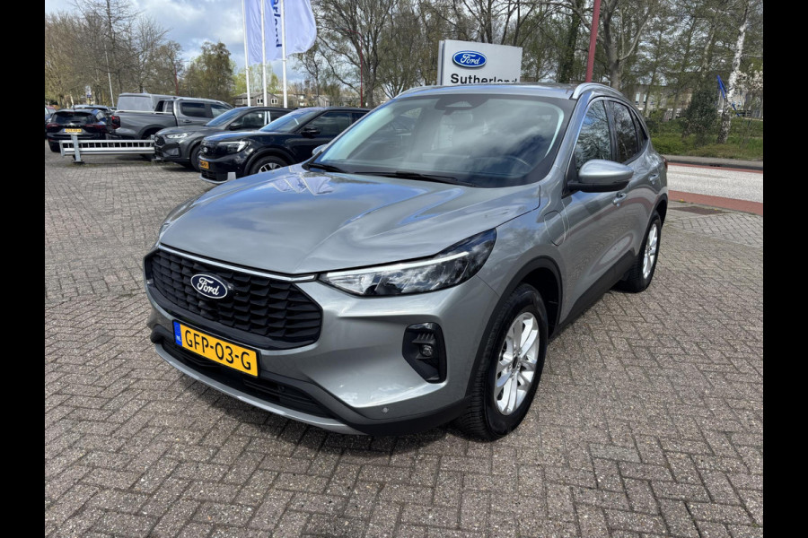 Ford Kuga 2.5 PHEV Titanium | 242pk | Wegklapbare Trekhaak | 2100kg Trekgewicht | Navigatie | Apple Carplay & Android Auto